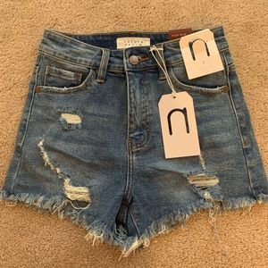 New with tags blue Jean shorts